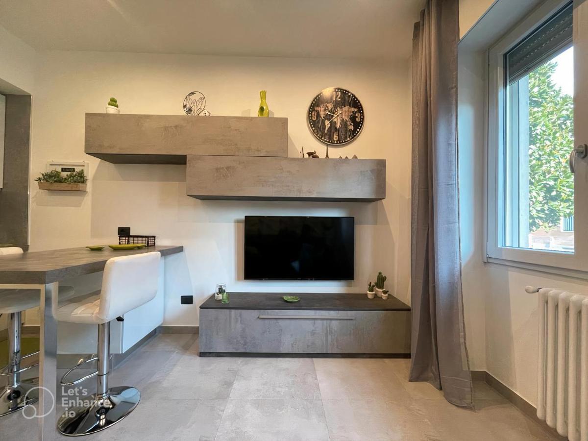 R39 Modern Apartment With Private Parking Milan Luaran gambar